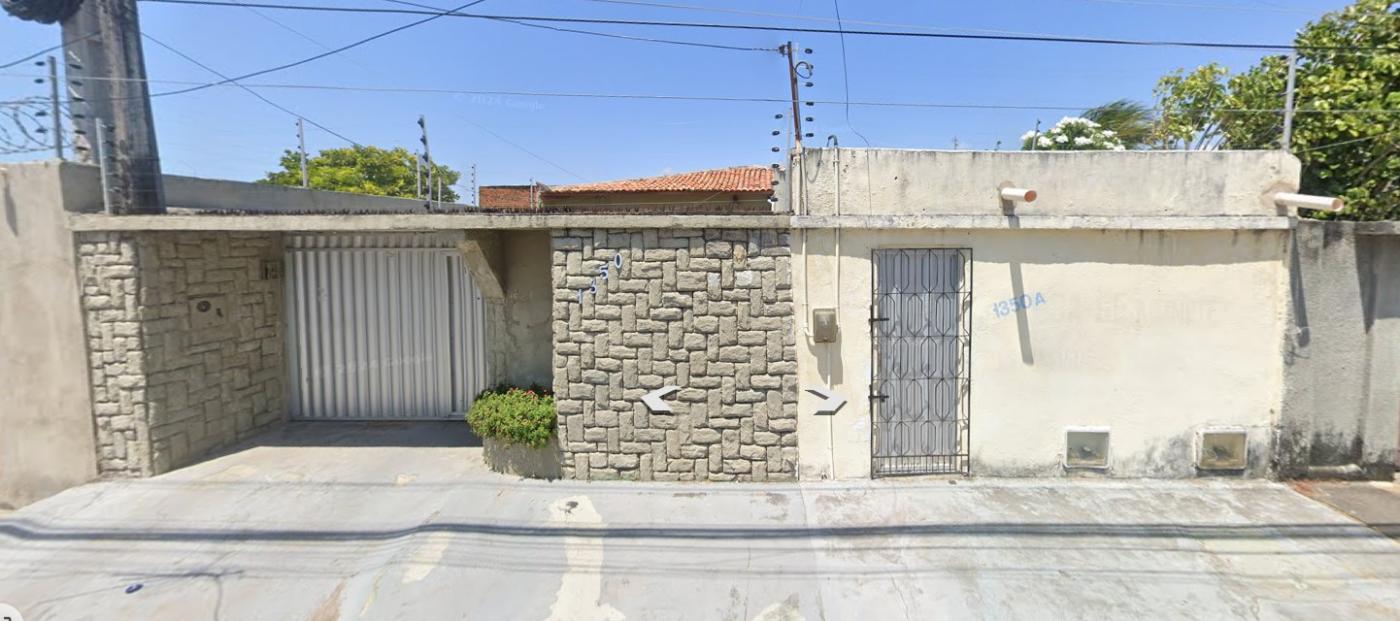 Casa, 4 quartos, 334 m² - Foto 1