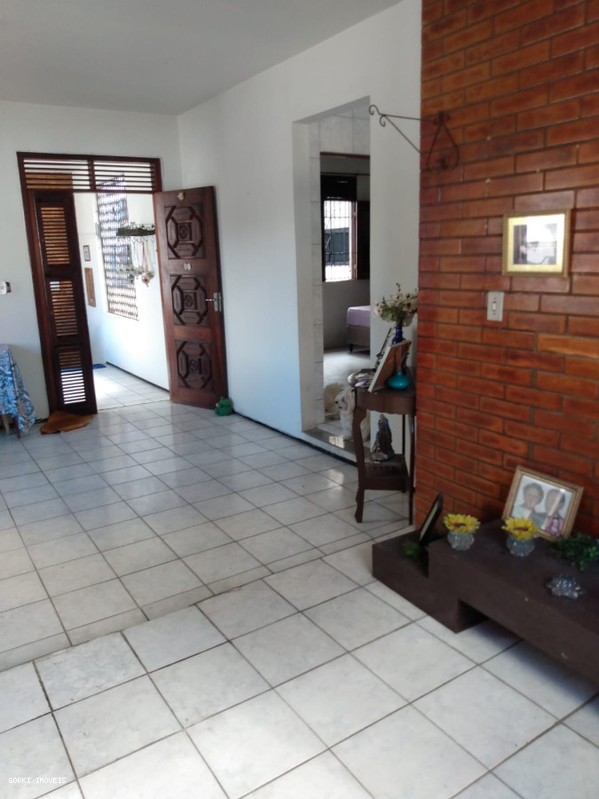 Casa, 5 quartos, 319 m² - Foto 2