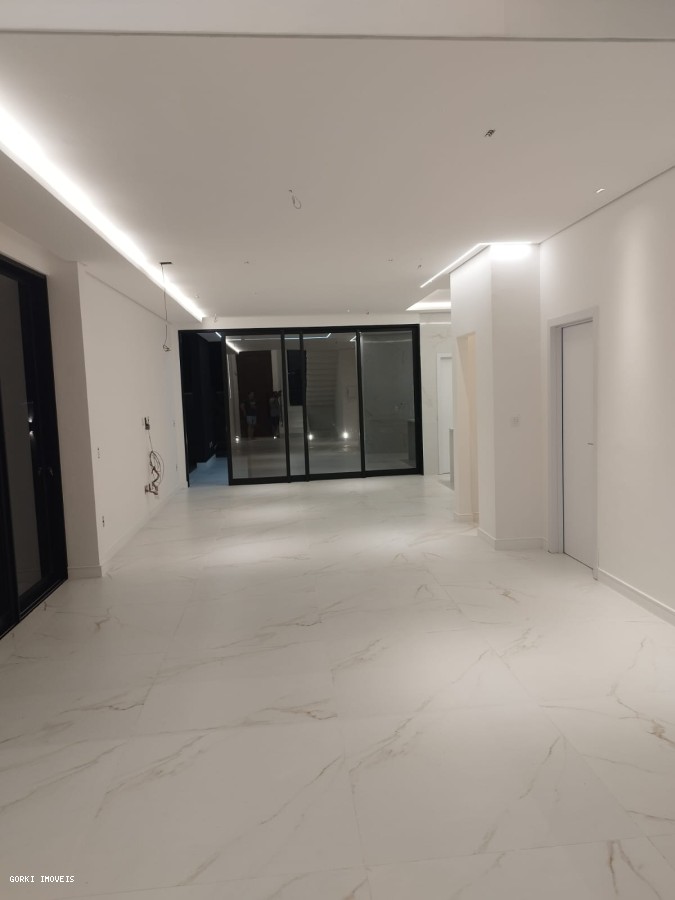 Casa, 4 quartos, 275 m² - Foto 9