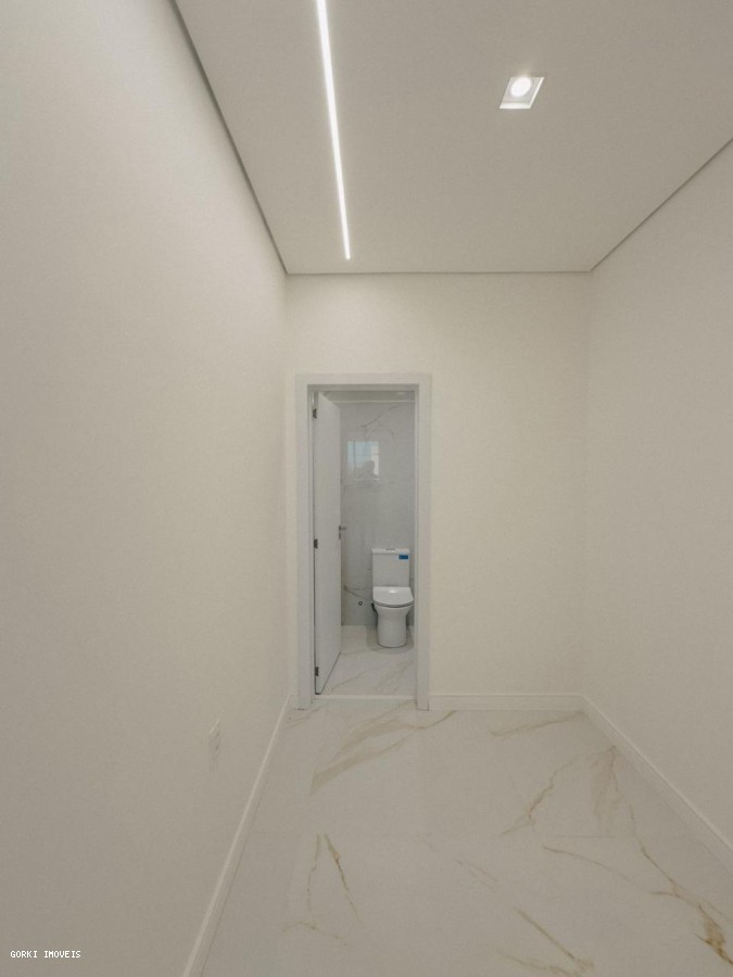 Casa, 4 quartos, 275 m² - Foto 26