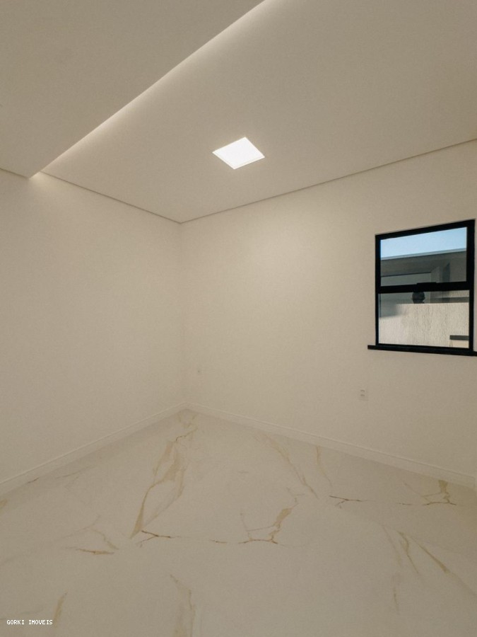 Casa, 4 quartos, 275 m² - Foto 30