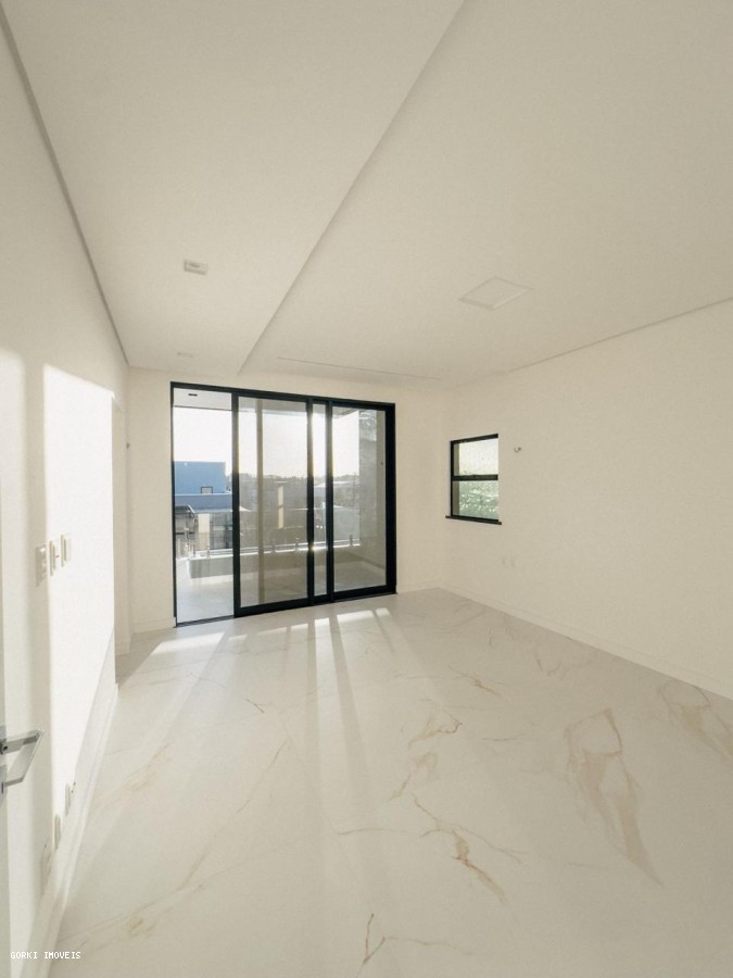 Casa, 4 quartos, 275 m² - Foto 33