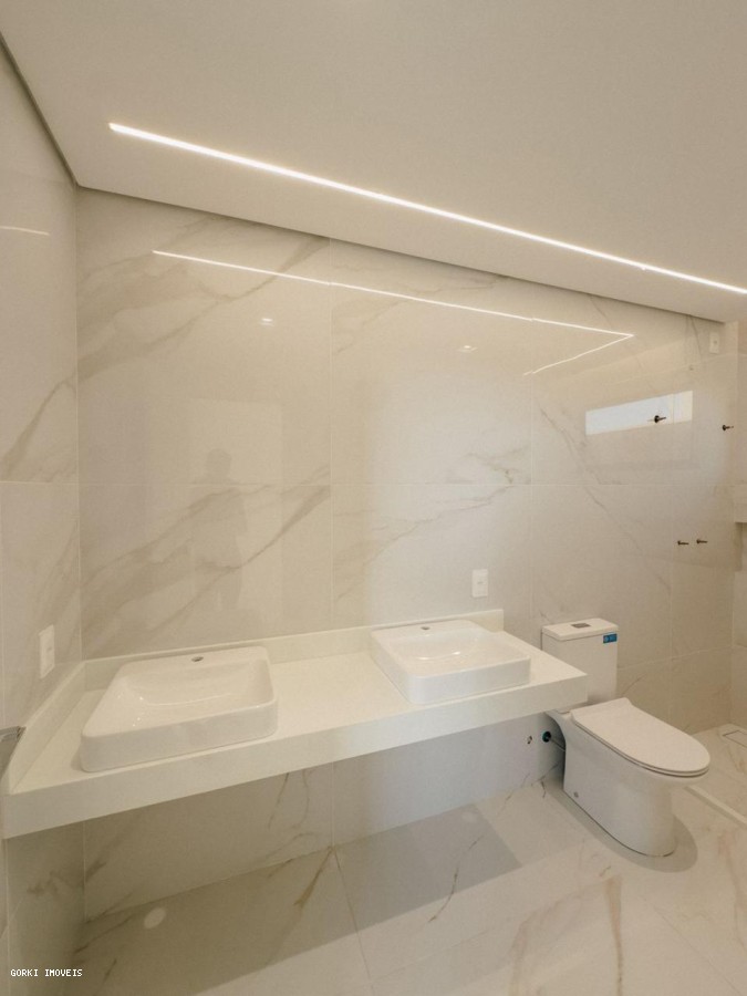 Casa, 4 quartos, 275 m² - Foto 35