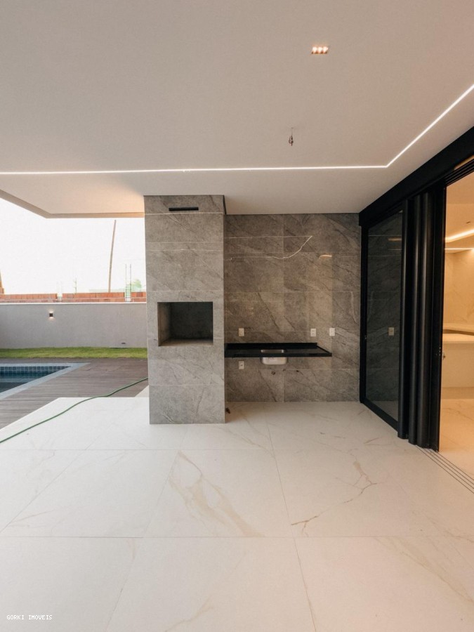 Casa, 4 quartos, 275 m² - Foto 40