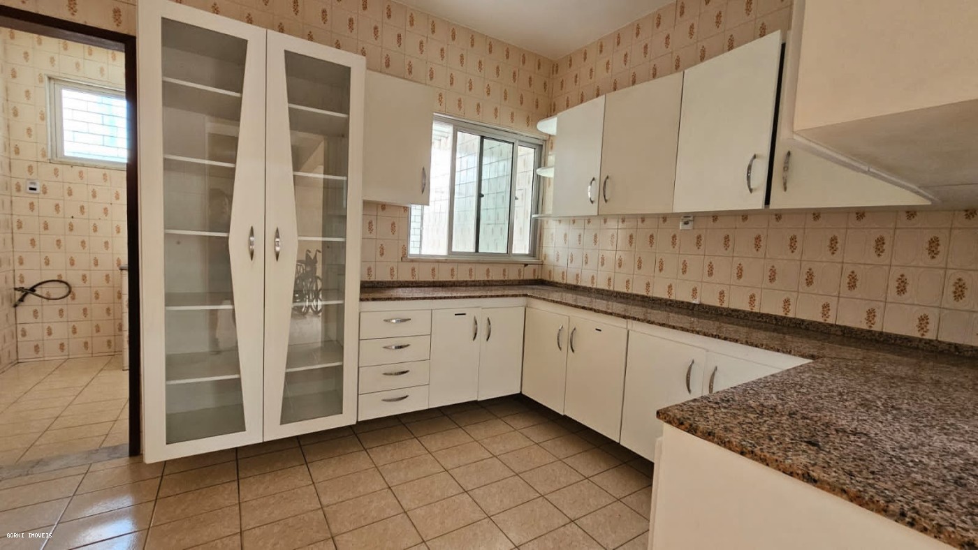 Casa, 3 quartos, 263 m² - Foto 9