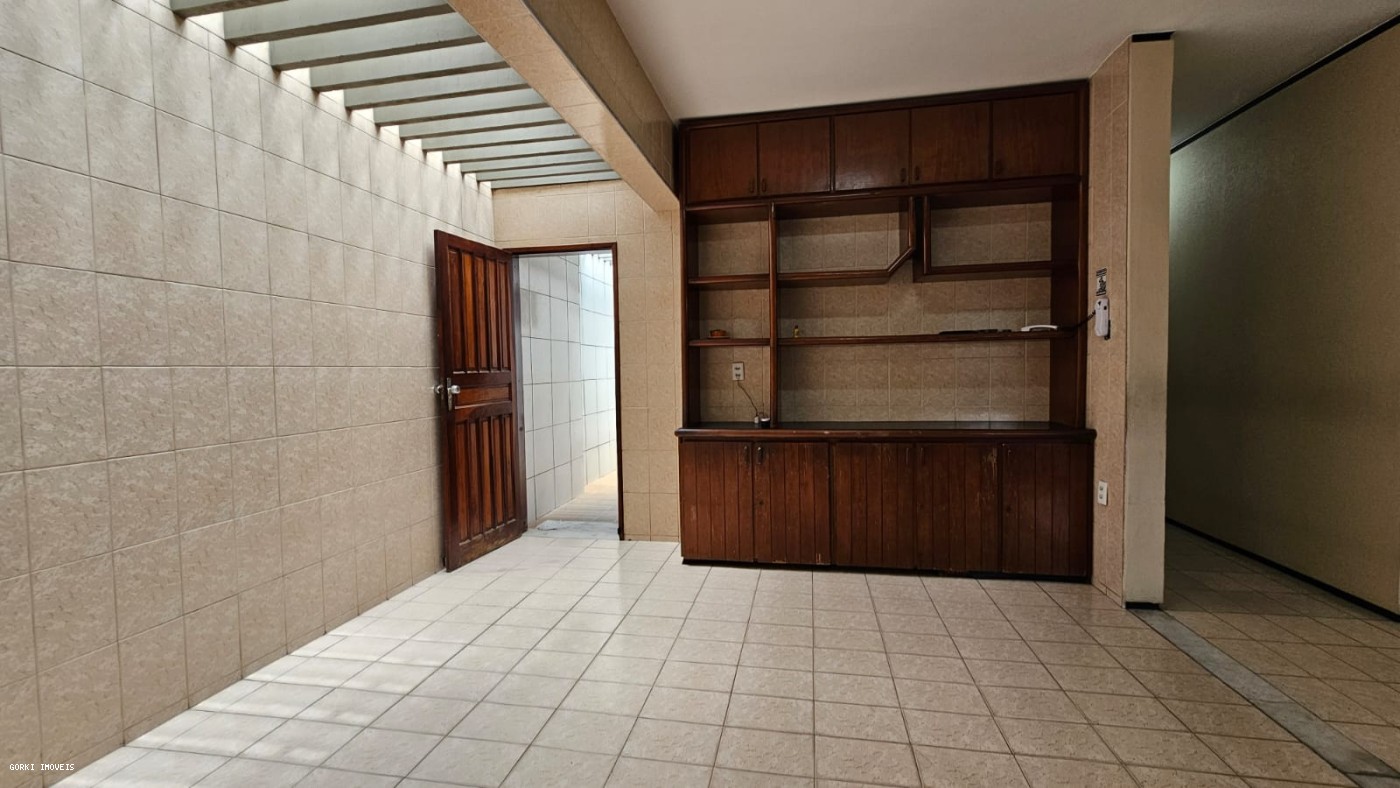 Casa, 3 quartos, 263 m² - Foto 6