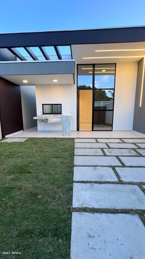 Casa, 3 quartos, 107 m² - Foto 2