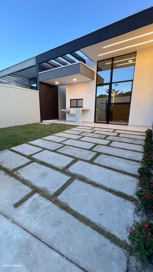 Casa, 3 quartos, 107 m² - Foto 1