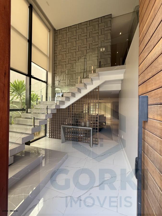 Casa, 5 quartos, 321 m² - Foto 2