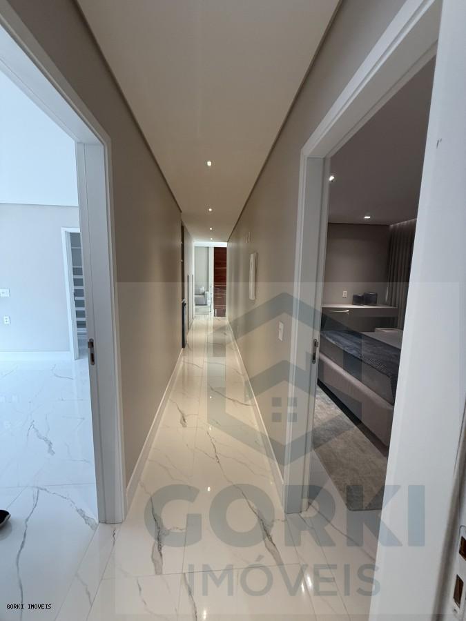 Casa, 5 quartos, 321 m² - Foto 9